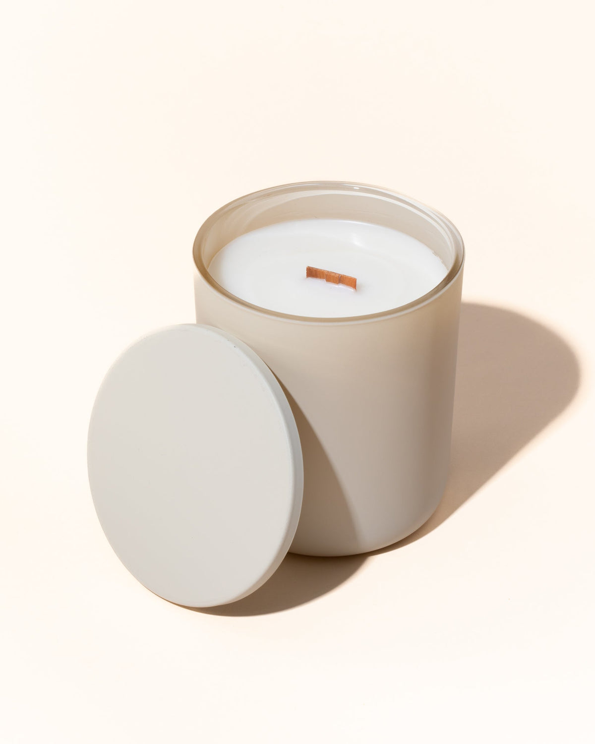 thin metal candle lid