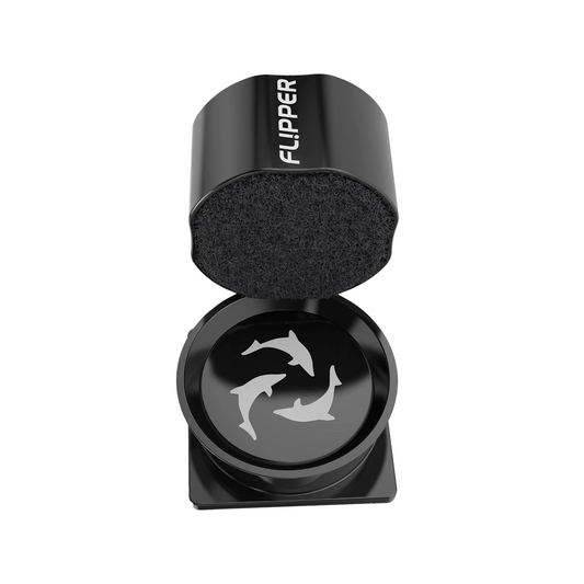Flipper Pico Black 2-in-1 Aquarium Magnet Cleaner